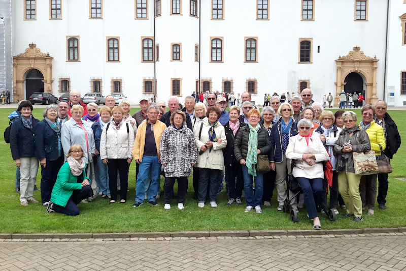 Vor dem Stadtschloss Celle